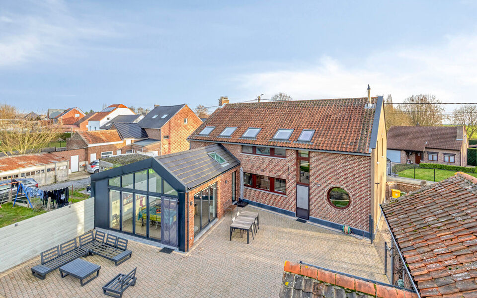 Buitengewoon huis te koop in Linter