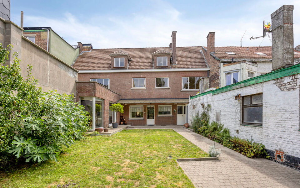Buitengewoon huis te koop in Tienen