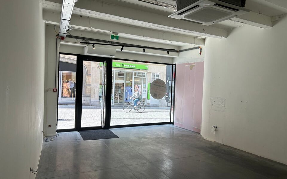 Commercieel gelijkvloers te huur in Leuven