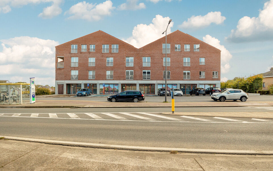Commercieel gelijkvloers te koop in Bertem
