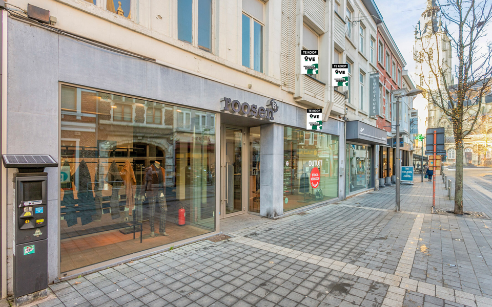 Commerciële building te koop in Tienen