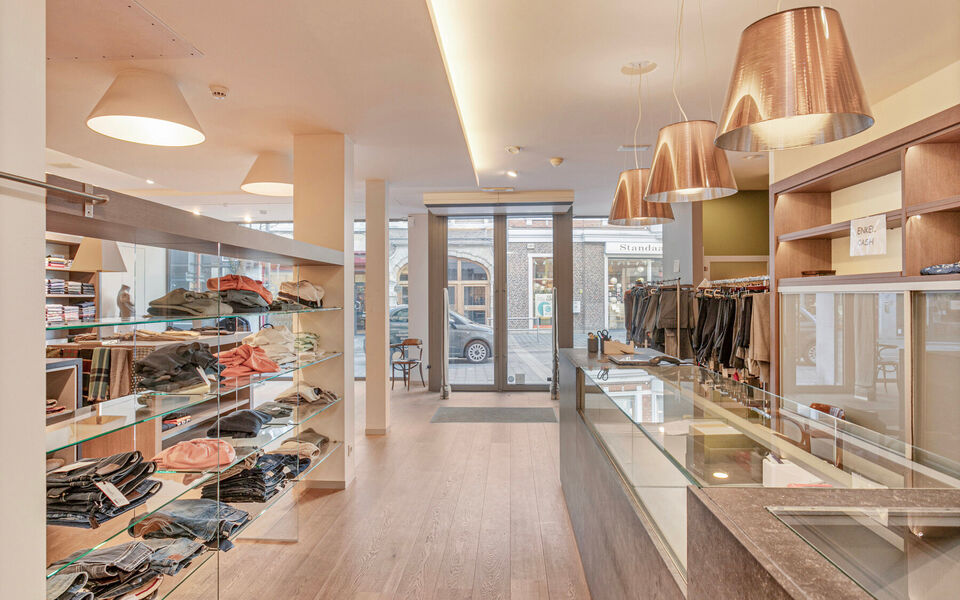 Commerciële building te koop in Tienen
