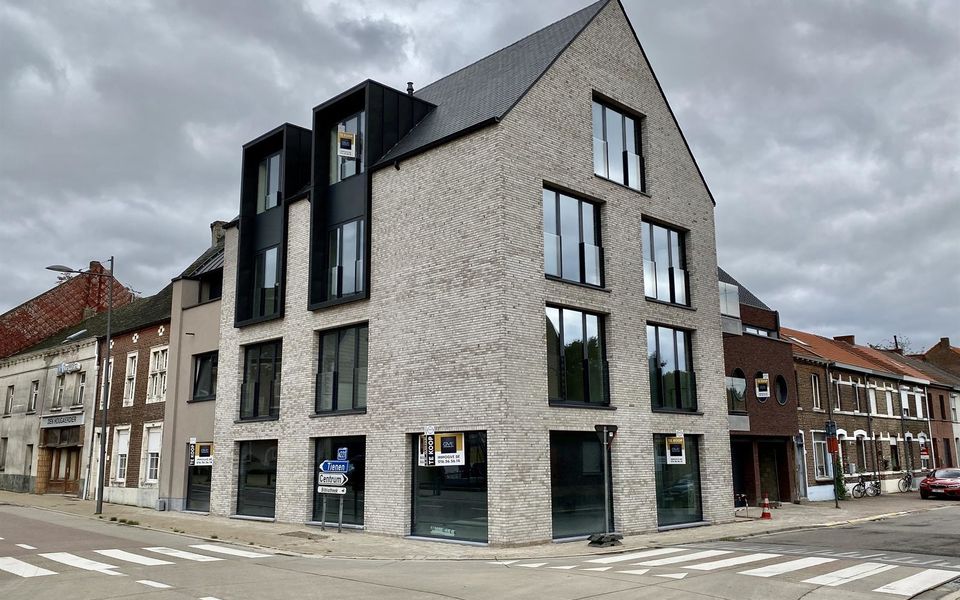 Gebouw voor gemengd gebruik te koop in Hoegaarden