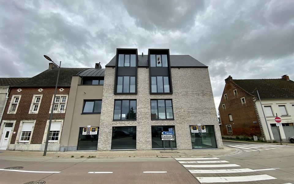 Gebouw voor gemengd gebruik te koop in Hoegaarden