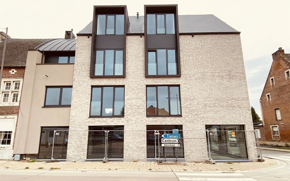 Gebouw voor gemengd gebruik te koop in Hoegaarden