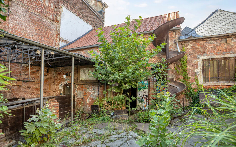Gebouw voor gemengd gebruik te koop in Leuven
