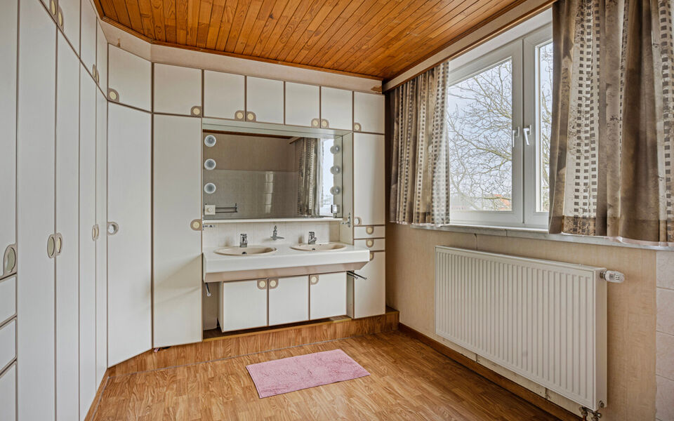 Gebouw voor gemengd gebruik te koop in Scherpenheuvel-Zichem