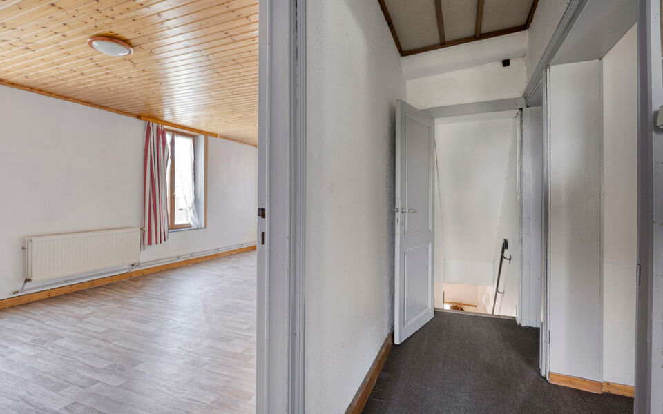 Gebouw voor gemengd gebruik te koop in Sint-Joris-Weert