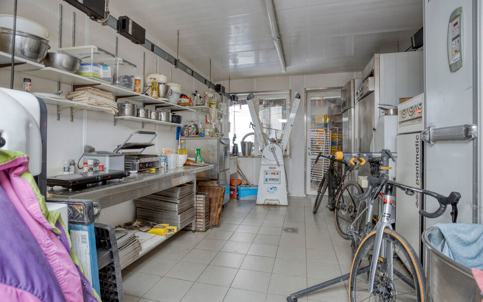 Gebouw voor gemengd gebruik te koop in Tienen