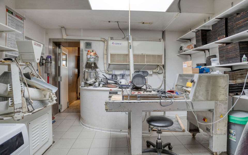Gebouw voor gemengd gebruik te koop in Tienen