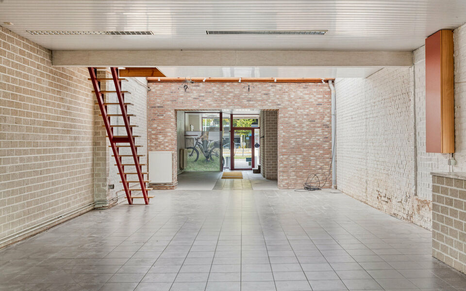 Gebouw voor gemengd gebruik te koop in Tienen