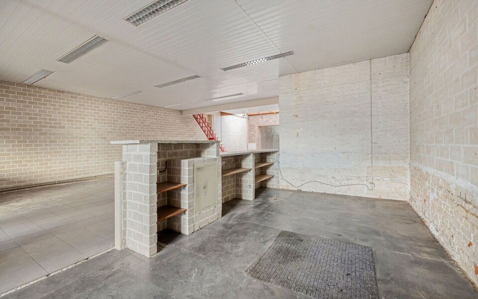 Gebouw voor gemengd gebruik te koop in Tienen