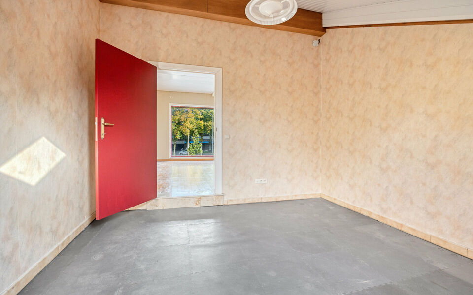 Gebouw voor gemengd gebruik te koop in Tienen
