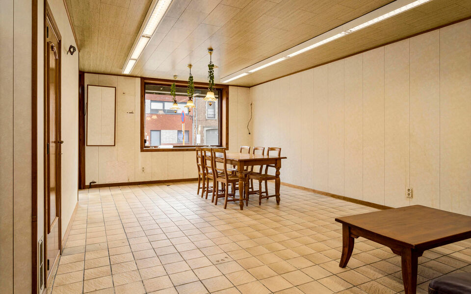 Gebouw voor gemengd gebruik te koop in Tienen