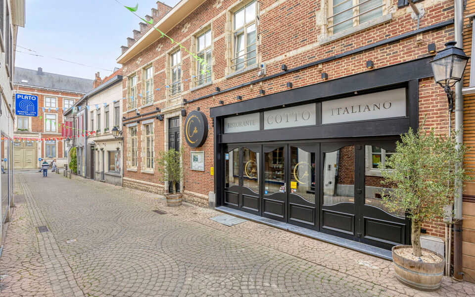 Gebouw voor gemengd gebruik te koop in Tienen