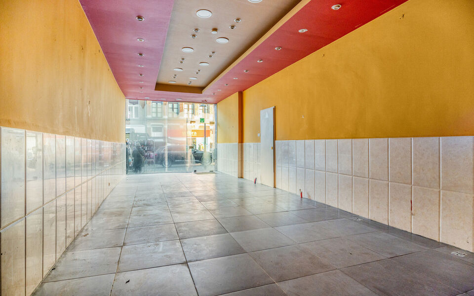 Gebouw voor gemengd gebruik te koop in Tienen