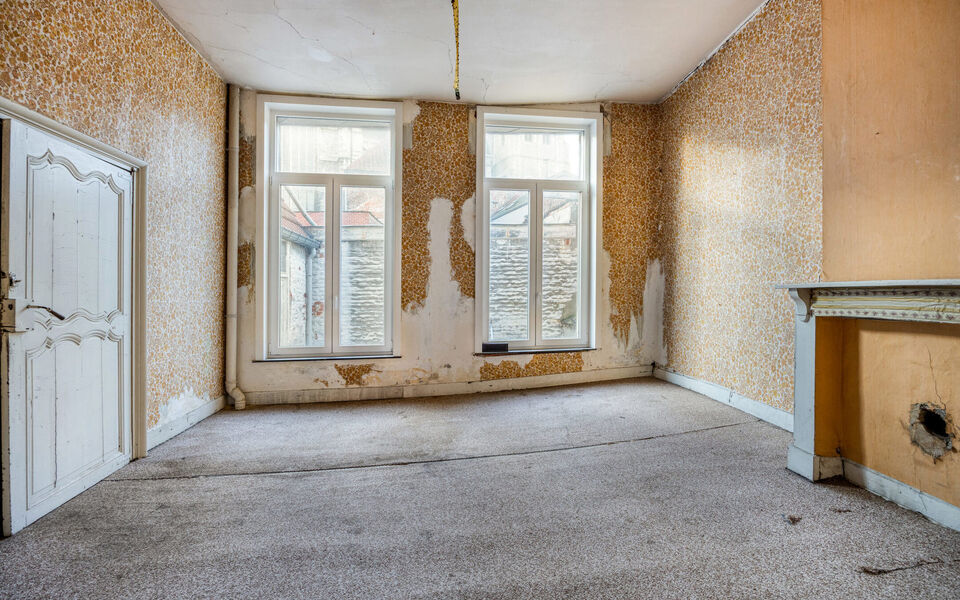 Gebouw voor gemengd gebruik te koop in Tienen