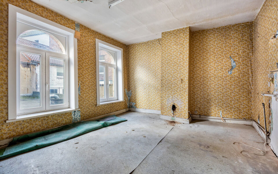 Gebouw voor gemengd gebruik te koop in Tienen