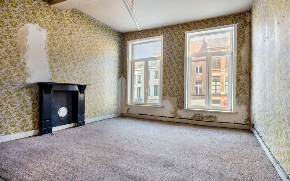 Gebouw voor gemengd gebruik te koop in Tienen