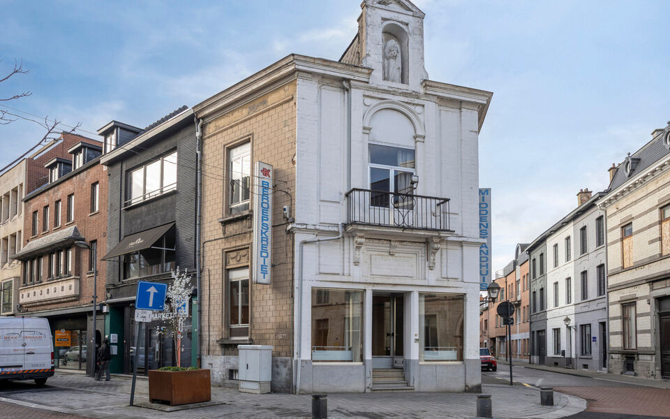 Gebouw voor gemengd gebruik te koop in Tienen