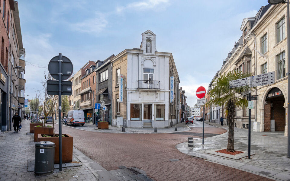 Gebouw voor gemengd gebruik te koop in Tienen