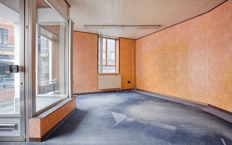 Gebouw voor gemengd gebruik te koop in Tienen