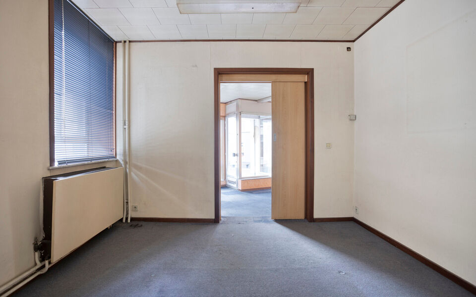 Gebouw voor gemengd gebruik te koop in Tienen