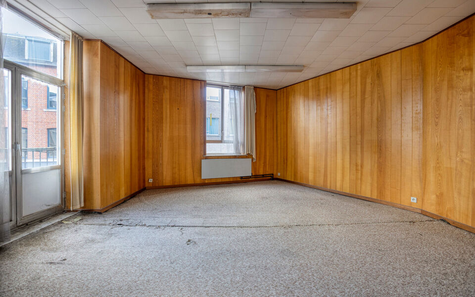 Gebouw voor gemengd gebruik te koop in Tienen