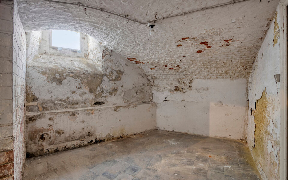 Gebouw voor gemengd gebruik te koop in Tienen