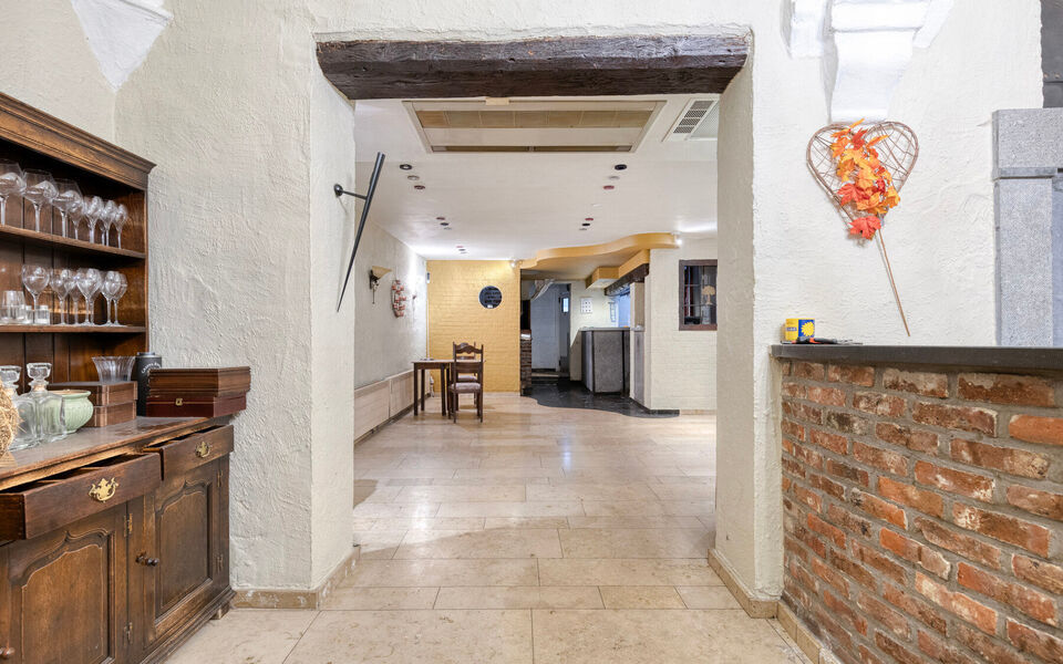 Gebouw voor gemengd gebruik te koop in Tienen