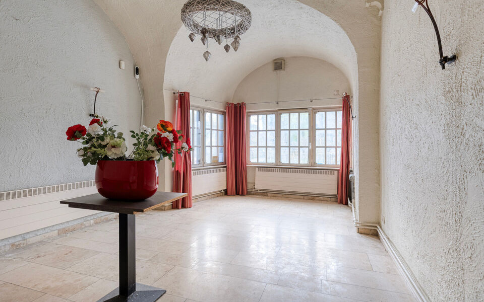 Gebouw voor gemengd gebruik te koop in Tienen