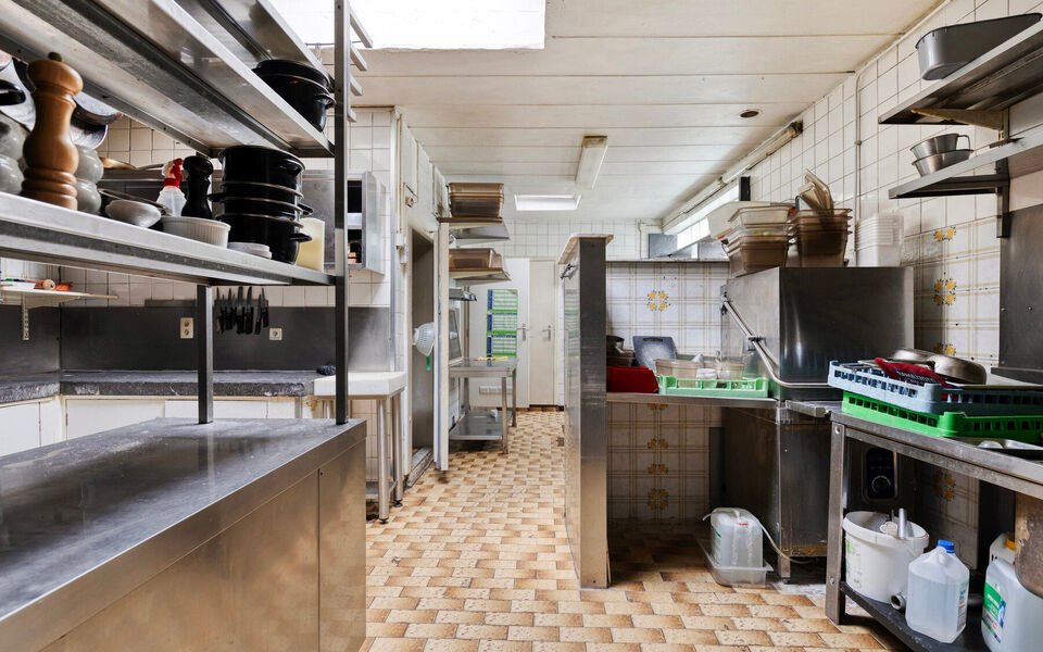 Gebouw voor gemengd gebruik te koop in Tienen