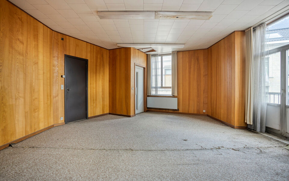 Gebouw voor gemengd gebruik te koop in Tienen