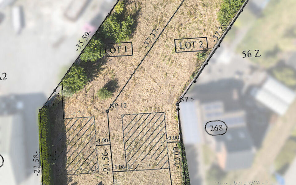 Bent u op zoek naar een mooie bouwgrond in Aarschot én wilt u meteen een idee krijgen van de mogelijke bebouwing? Op dit perceel van 814 m² werd reeds een aantrekkelijk woningconcept uitgewerkt door een ervaren sleutel-op-de-deurbouwer.
Het voorgesteld
