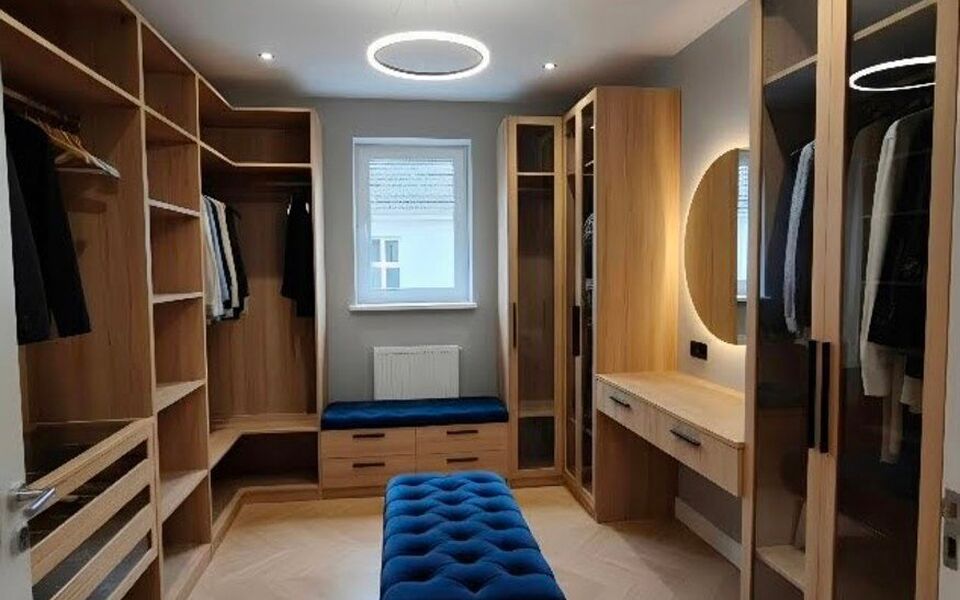 In een rustige, groene omgeving in Averbode vind je deze energiezuinige halfopen nieuwbouwwoning, momenteel ca. 80% afgewerkt. Ideaal voor wie nog eigen keuzes wil maken in afwerking, zonder het volledige nieuwbouwtraject te doorlopen.

De woning ligt op 