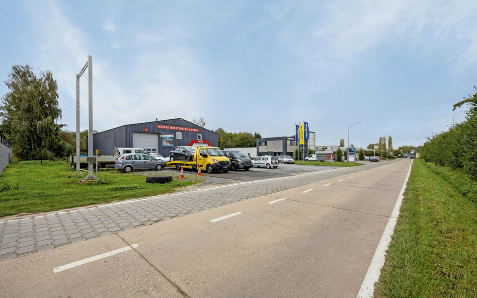 Industrieel gebouw te koop in Tienen