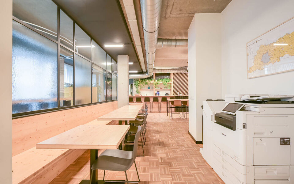 Kantoorgebouw te koop in Wijgmaal