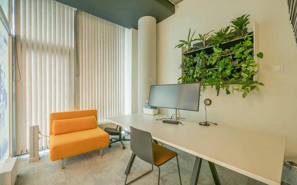 Kantoorgebouw te koop in Wijgmaal