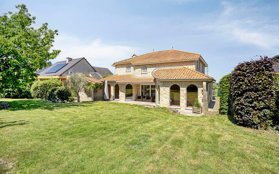 Villa te koop in Bunsbeek