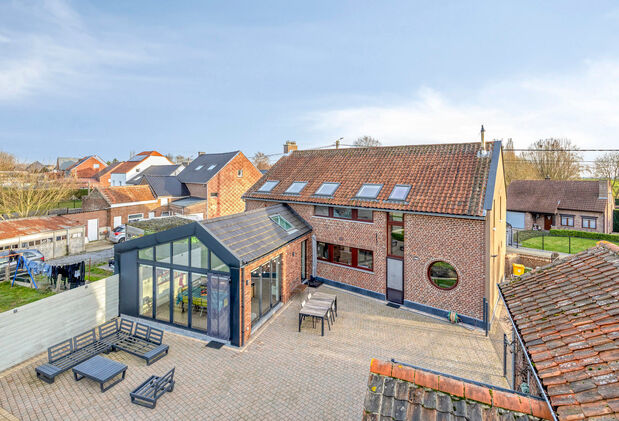 Buitengewoon huis te koop in Linter