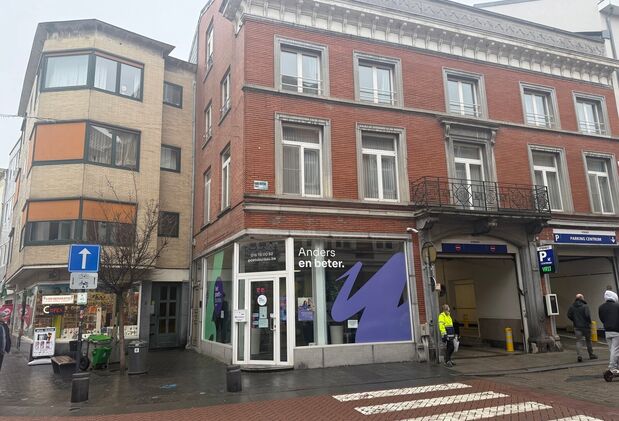 Commercieel gelijkvloers te huur in Tienen