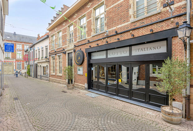 Gebouw voor gemengd gebruik te koop in Tienen