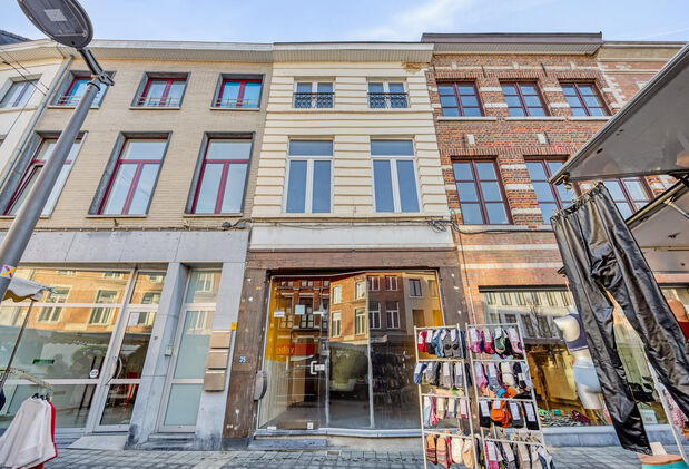 Gebouw voor gemengd gebruik te koop in Tienen