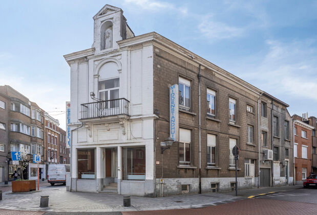 Gebouw voor gemengd gebruik te koop in Tienen