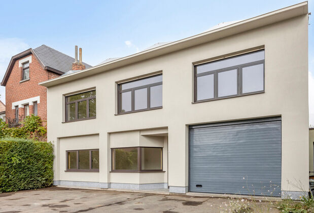 Gebouw voor gemengd gebruik te koop in Wilsele