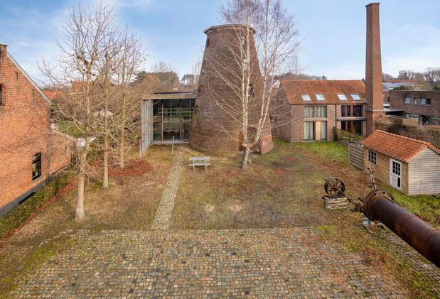 Kantoorgebouw te koop in Begijnendijk